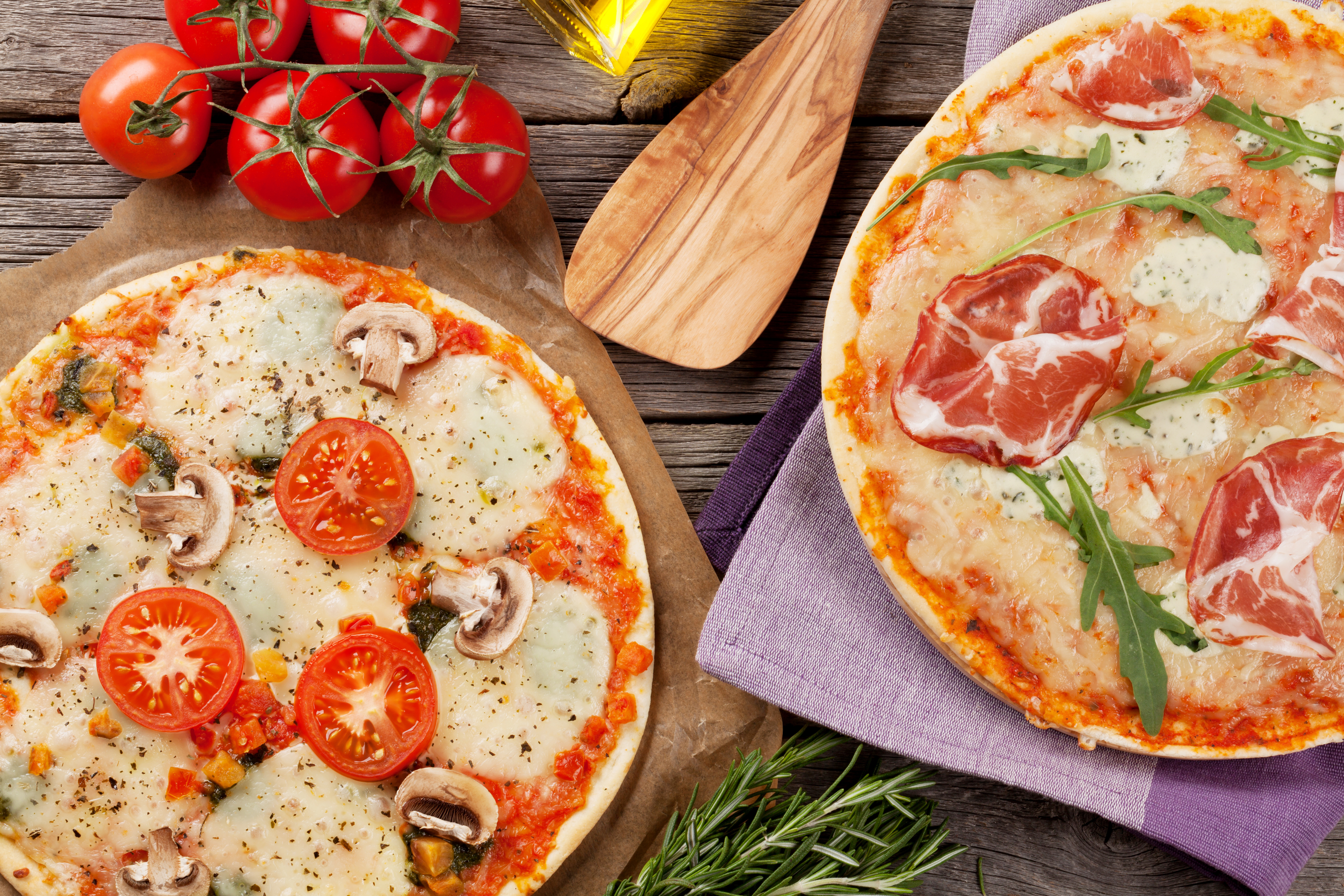  PERHE UUTUUS PIZZAT